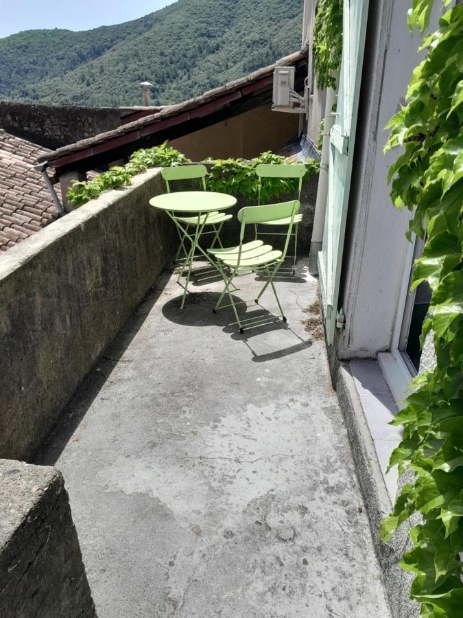 Le Prieure Bed & Breakfast Saint-Florent-sur-Auzonnet Exterior photo