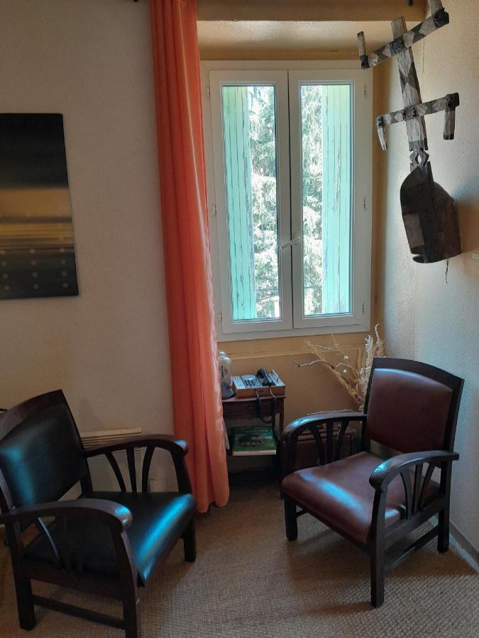 Le Prieure Bed & Breakfast Saint-Florent-sur-Auzonnet Exterior photo